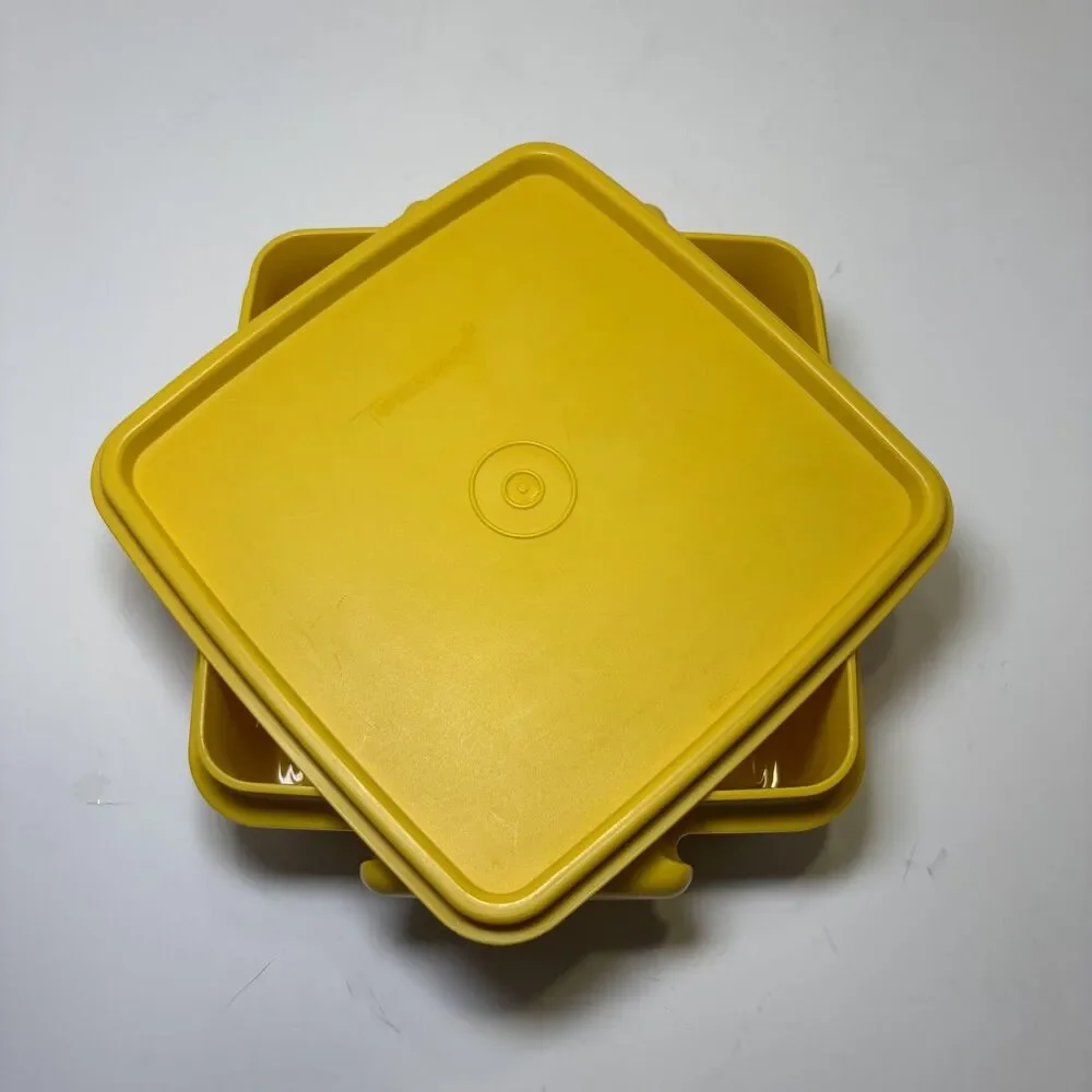 Tupperware ***pre owned
